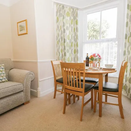 Scafell Apartament *